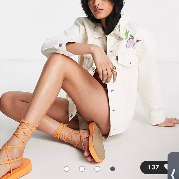 Levis Levi Strauss Denim Jean Jacket Ex-boyfriend Trucker Off White Butterfly S - Picture 8 of 11